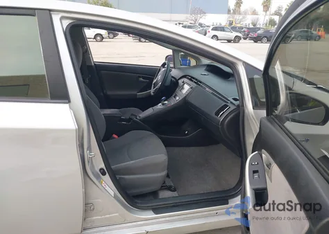 2012 Toyota Prius Two z USA, uszkodzony, nr VIN JTDKN3DU2C1519395